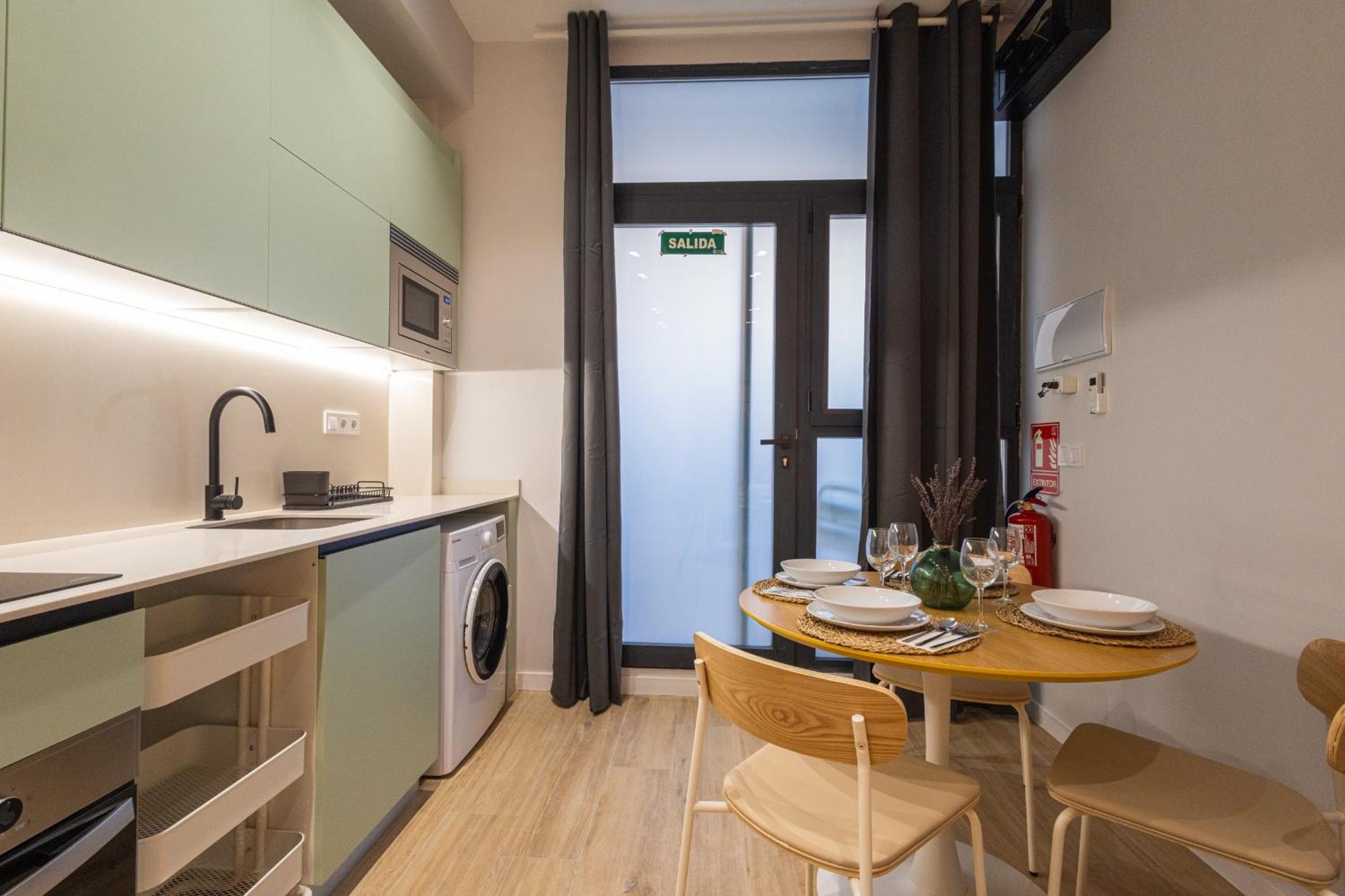 Florit Flats - The Sorolla Appartement